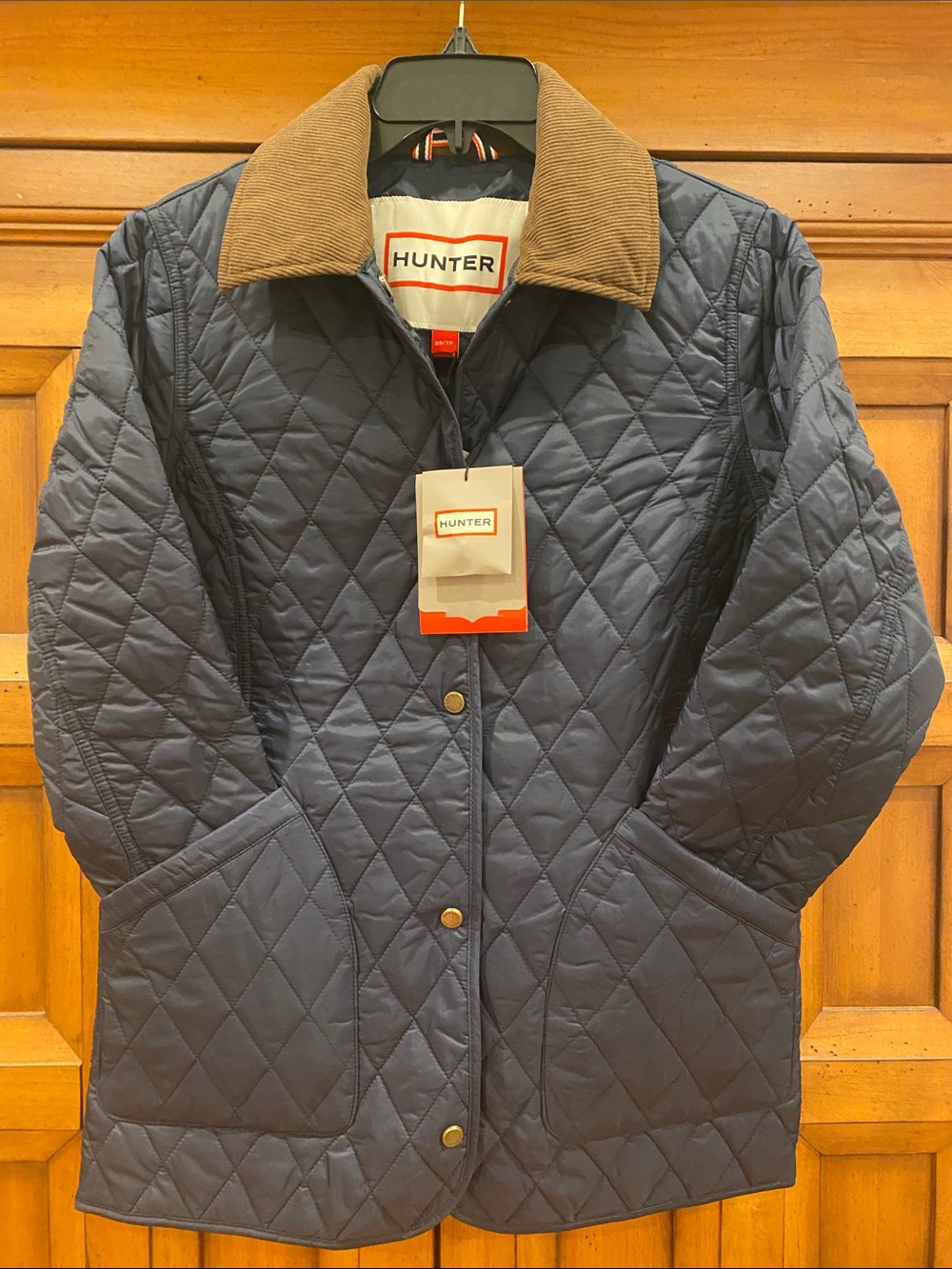 Women’s Hunter Quilted Rachel Navy Puffer Jacket with Brown Corduroy Collar XS